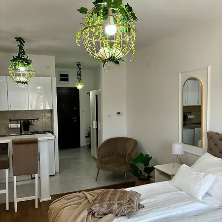 アパート Vanila Lux